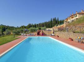 2 Bedroom Amazing Apartment In Bucine, hotel v destinaci Bucine