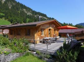 Chalet Heiti N- 17 by Interhome, chalé alpino em Gsteig