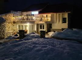 Vila Liliacul, &sigma;&alpha;&lambda;έ &sigma;&epsilon; Stana de Vale