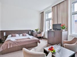 Apartments Embassy by LH, hotel dicht bij: Sint-Vituskathedraal, Praag