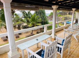 Villa Thotupola, beach rental in Ahungalla