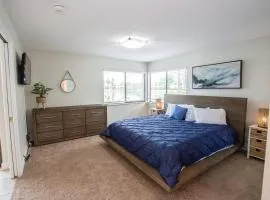 Golf and Tennis Community - Stunning Sunset Scenes