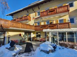 Hotel Martinerhof, hótel í San Lorenzo di Sebato