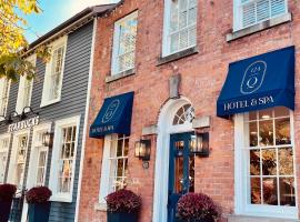 124 on Queen Hotel & Spa, hotel di Niagara on the Lake