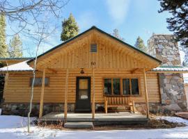 South Fork Cabin, viešbutis mieste Vest Jeloustounas