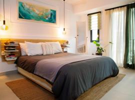 Soho #1 Luxurious apartment in Saint Nicolas, hotel i Agios Nikolaos