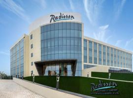 Radisson Hotel Bareilly Airport, hotelli kohteessa Bareilly