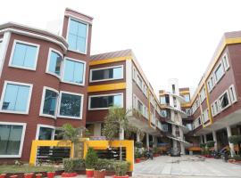 Hotel Grand palace, hotel v destinaci Bahraich