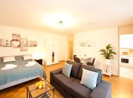 Studio Apartment - zentral mit Parkplatz - Balkon