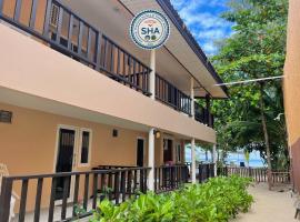 Naiyang Seaview Place Resort, accessible hotel in Nai Yang Beach