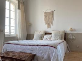 Le logis blanc bed&breakfast, casa per le vacanze a Coursan