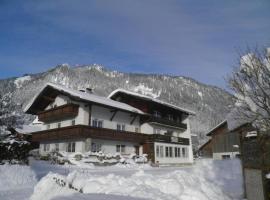 Alpenhof Wängle, hotel en Reutte