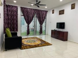 JARUM PENITI HOMESTAY PCB KOTA BHARU، بيت عطلات شاطئي في كوتا بْهارو