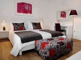 Boutique Hotel Dvor、ドブロボのデザイナーズホテル