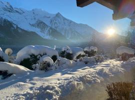Appartement Chalet Les hauts du soleil, hotell i Chamonix-Mont-Blanc