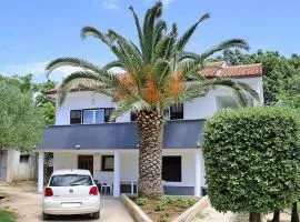 Apartment in Vir near Jadro Beach