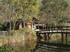 Le Chalet Pré de la Fontaine, hótel í Paliseul