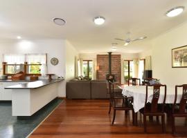 La Sila Homestead on Marrowbone, hotel din Mount View