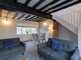 Donington Cottage Apt 8, hotel with parking in Castle Donington