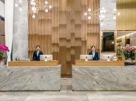Atour Hotel Shengzhou