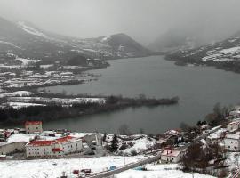 Carmela e Gennaro casa vacanze, hotel na may parking sa Villetta Barrea