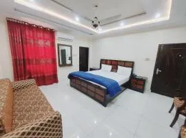 Hotel White Pearl
