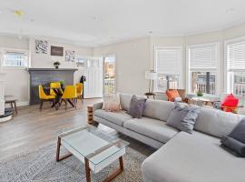 Renovated Beach Block 7BR North Beach Atlantic City - Steps to Beach & Casino, hotel s jacuzzi v destinaci Atlantic City