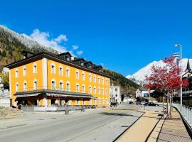 Boutique und Bier Hotel des alpes、フィエッシュのホテル