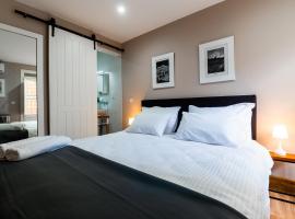 Monreal Boutique Townhouse - R024RM3, hotel Ħal Saflieni-i hipogeum környékén Paolában