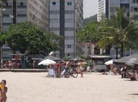 Pé na areia em Santos