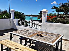 Grand Baie View Appart, hotel v destinaci Grand Baie
