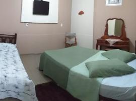 Pousada Corredeiras: Santa Leopoldina'da bir otel