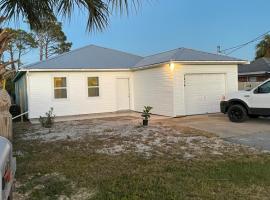 House 3 blocks to the beach, Hotel in Panama City Beach
