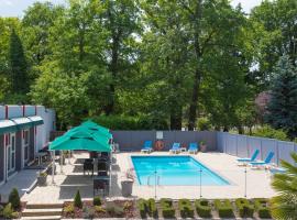 Mercure Strasbourg Aéroport, хотел в Оствалд