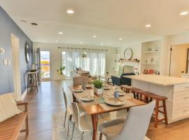 Spacious Waterfront Atlantic City Living with Rec Room, hotel i Atlantic City