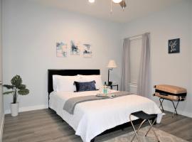 Rare Vibrant Hidden Gem - 2 Mins from Downtown, hotel near Cotton Bowl Stadium, Dallas