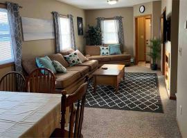 Close to Duluth! Centrally Located-Lake Superior Minutes Away!, hotel near Richard I Bong - SUW, 