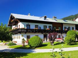 Ferienwohnungen Schwöblehen, familiehotell i Schönau am Königssee