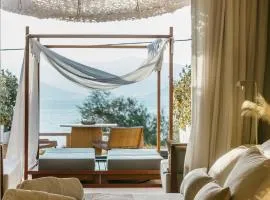 Avgoustos Suites Naxos