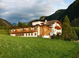 Alpin Stile Hotel, hotel em Laion