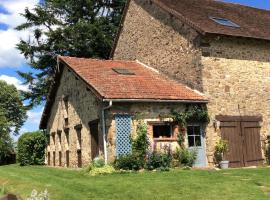 Le Cosy - Domaine du Vertendre, hotel i Saint-Yrieix-la-Perche