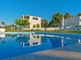 Alkistis Villa with amazing sea view, hotelli kohteessa Maroulás