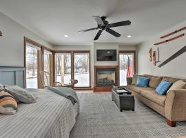 Pet-Friendly Retreat with Deck Steps to Marina!, hotel with parking in Wabasha