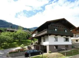 Chalet in Fügen near Spieljochbahn