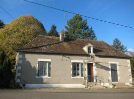 Gîte Saint-Hilaire-sur-Benaize, 3 pièces, 4 personnes - FR-1-591-106, hytte i Saint-Hilaire-sur-Bénaize