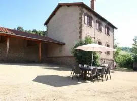 Maison indépendante et spacieuse près de Saint-Privat-d'Allier - FR-1-582-3