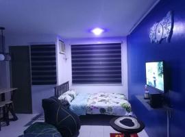 Santa Rosa 인첸티드 킹덤 근처 호텔 Chichi's Snug Pad near Enchanted Kingdom and Nuvali