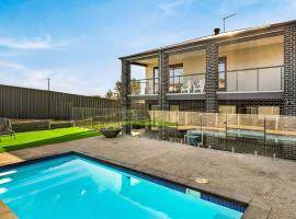 Castaway Views, hotel em San Remo