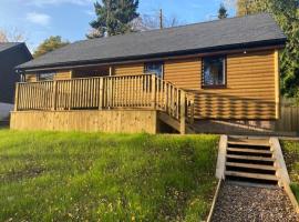 Immaculate 3 bed lodge in Blairgowrie, hotel in Blairgowrie