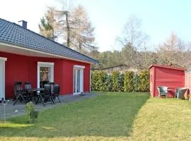 rotes Ferienhaus im Fischerdorf